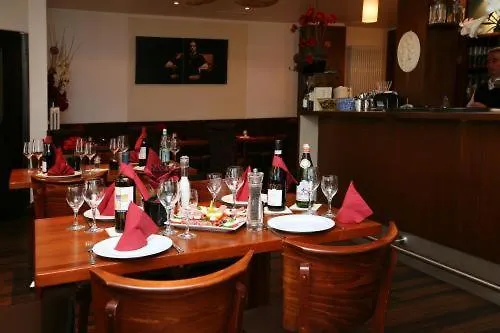 ***  Hotel Drei Kronen Colonia Alemania