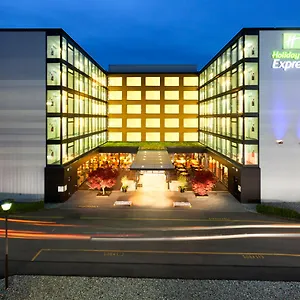 Hotel Express Zuerich Airport By Ihg