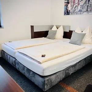 City-hostel Koeln-riehl Auberge de jeunesse