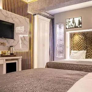 Leyenda Boutique Aparthotel