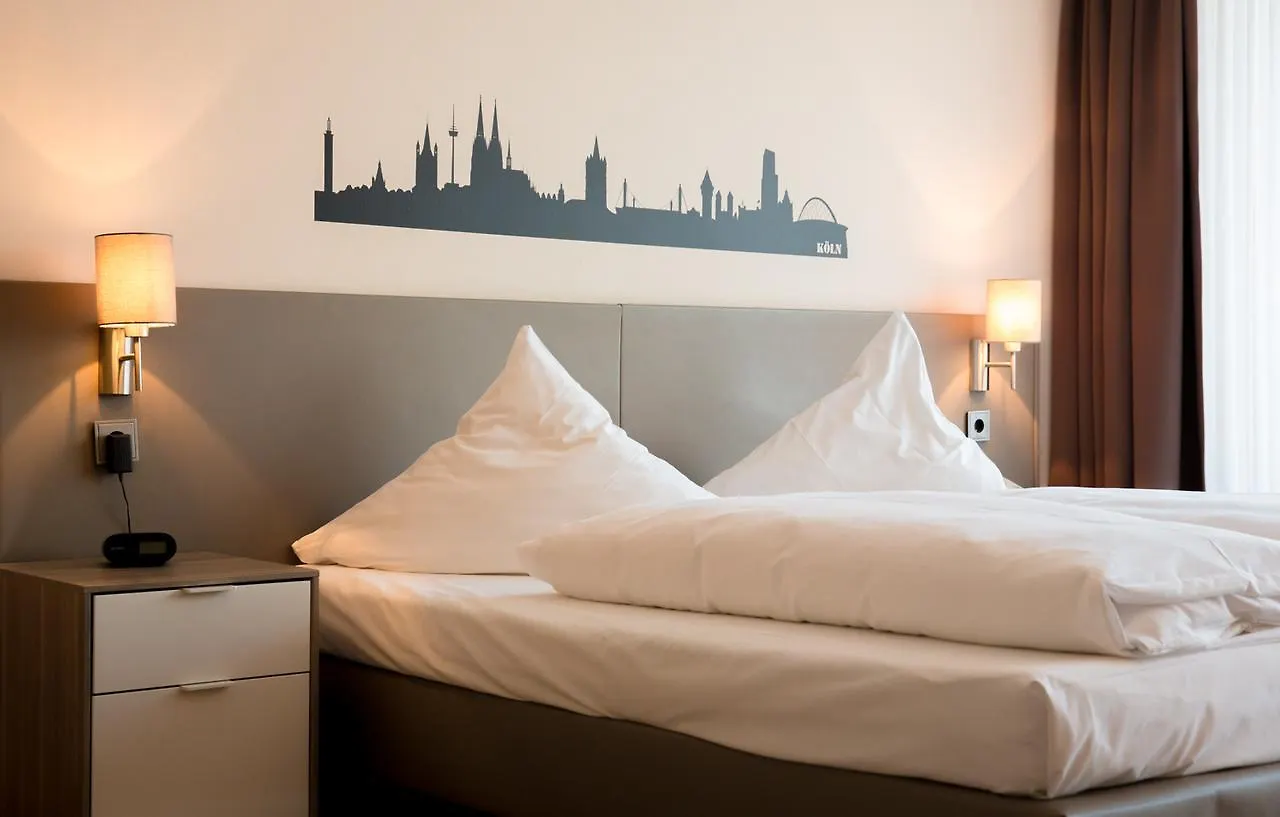 ***  Hotel Drei Kronen Colonia Alemania