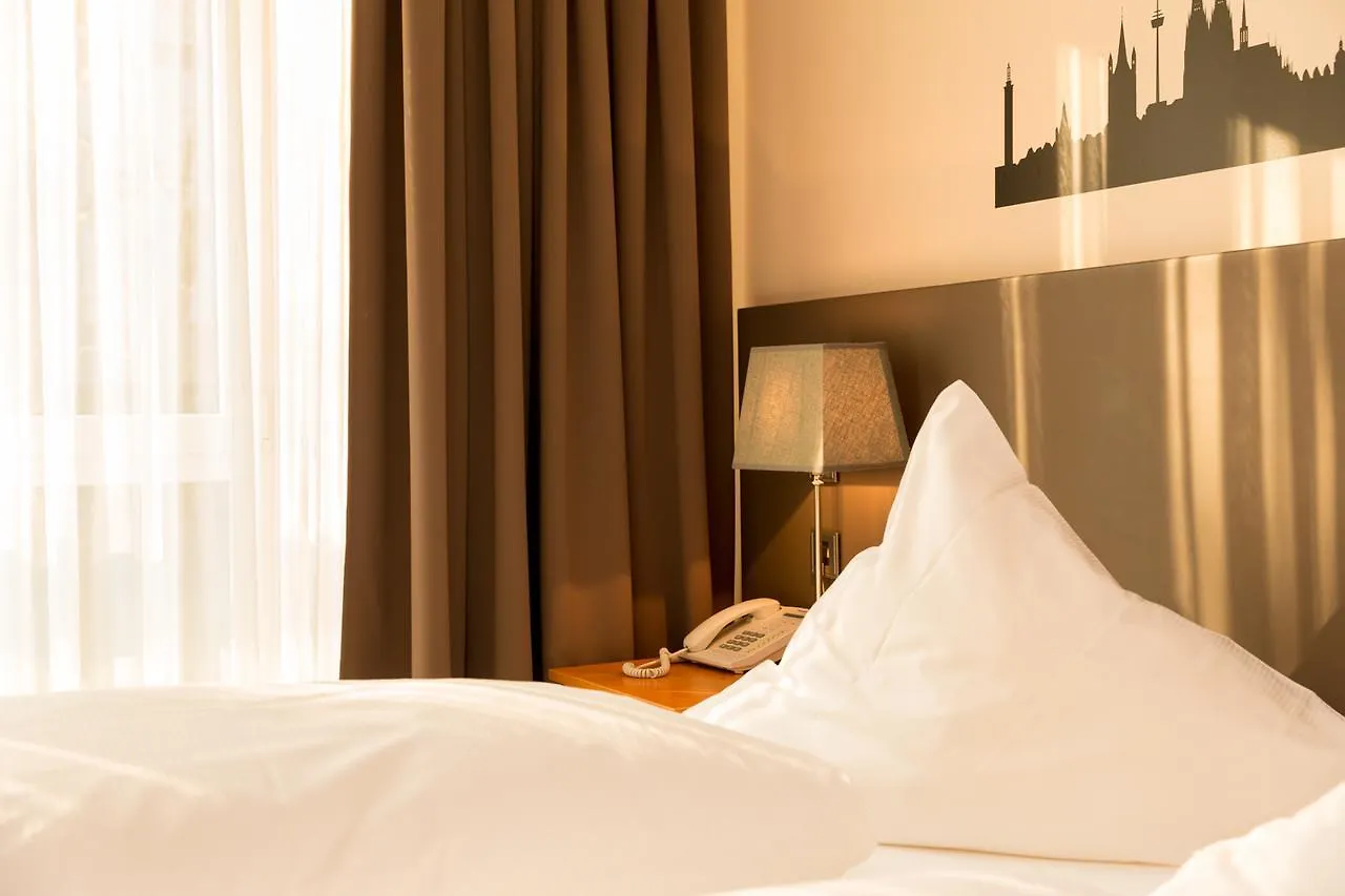 Hotel Drei Kronen Colonia