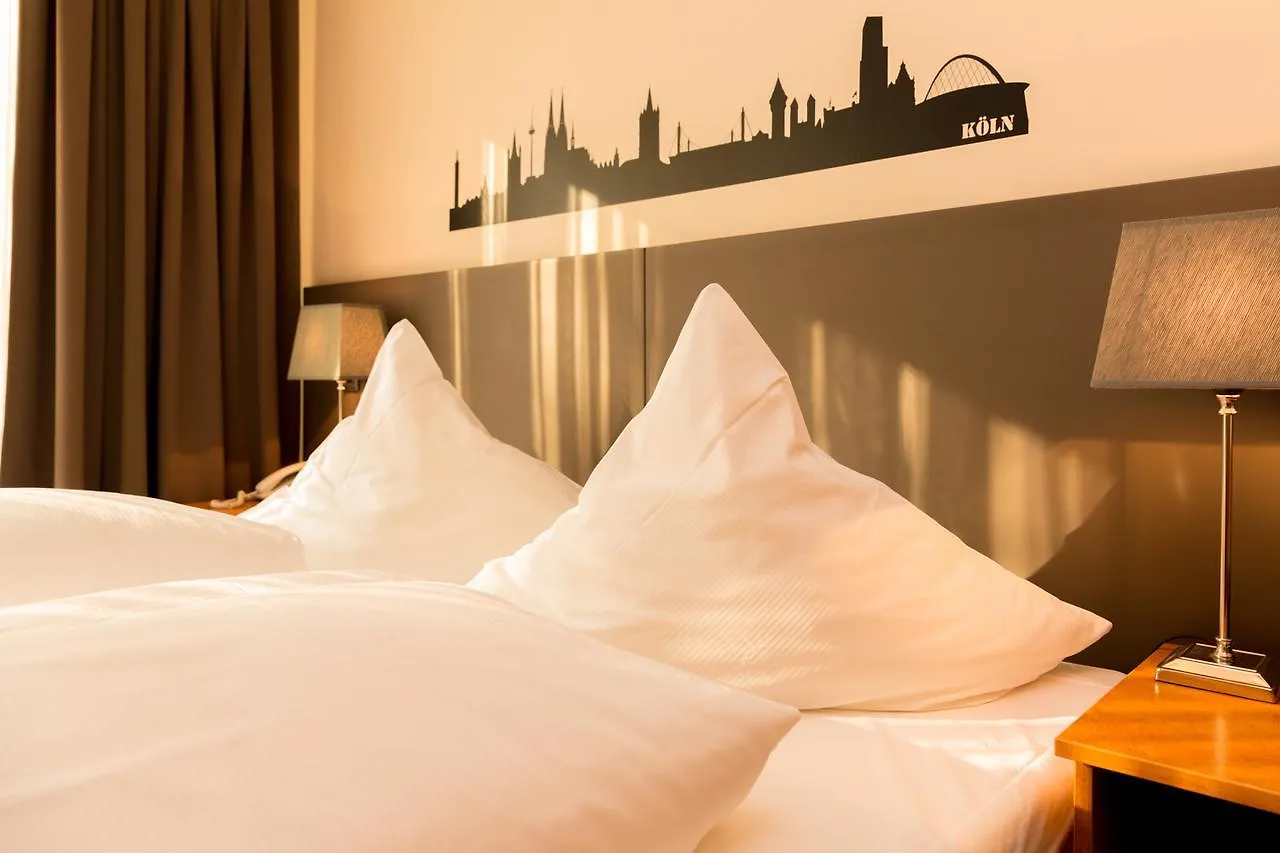 Hotel Drei Kronen Colonia